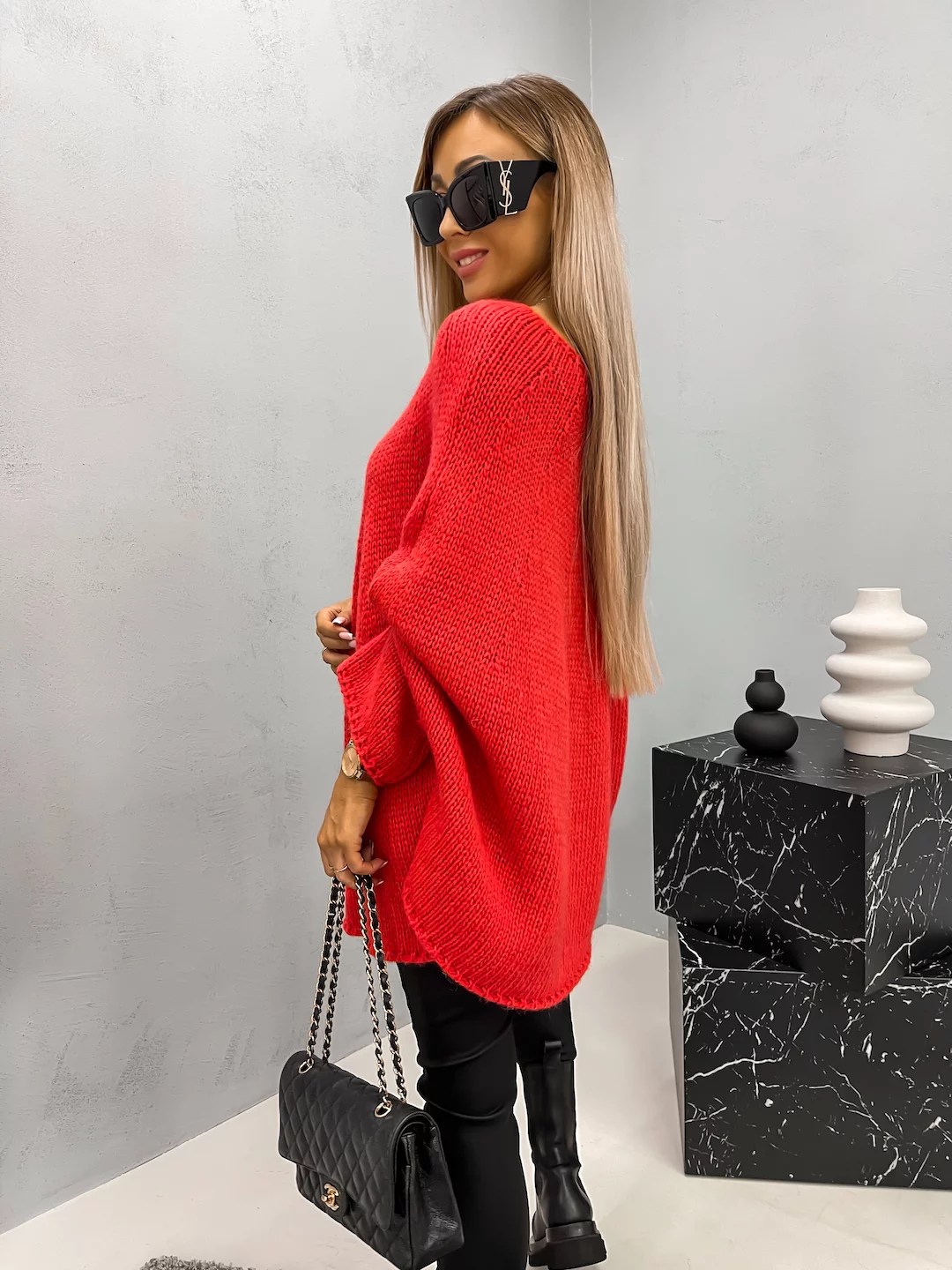 SWETER REMEMBER ME RED